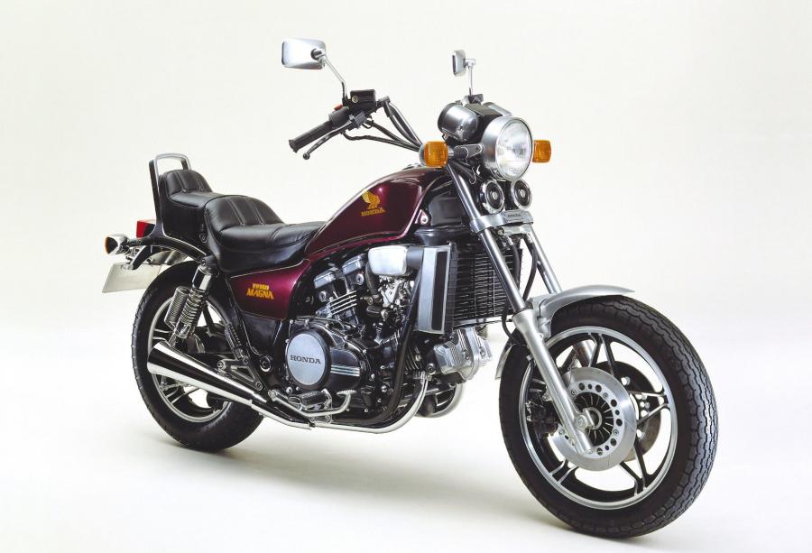 Honda VF750 Magna